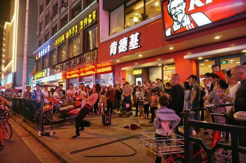 爆料横店老司机视频,揭秘影视城背后的不为人知故事  第1张